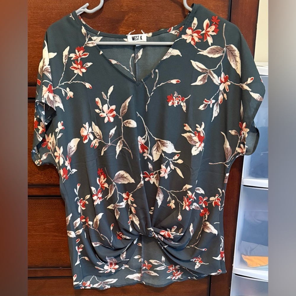 Floral Green Women's Top